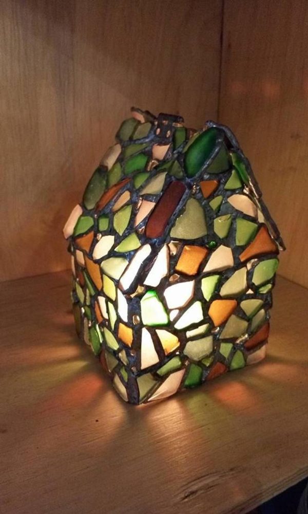 Gingerbread house jewelry box / candle holder - sea stained glass mosaic - Image 9