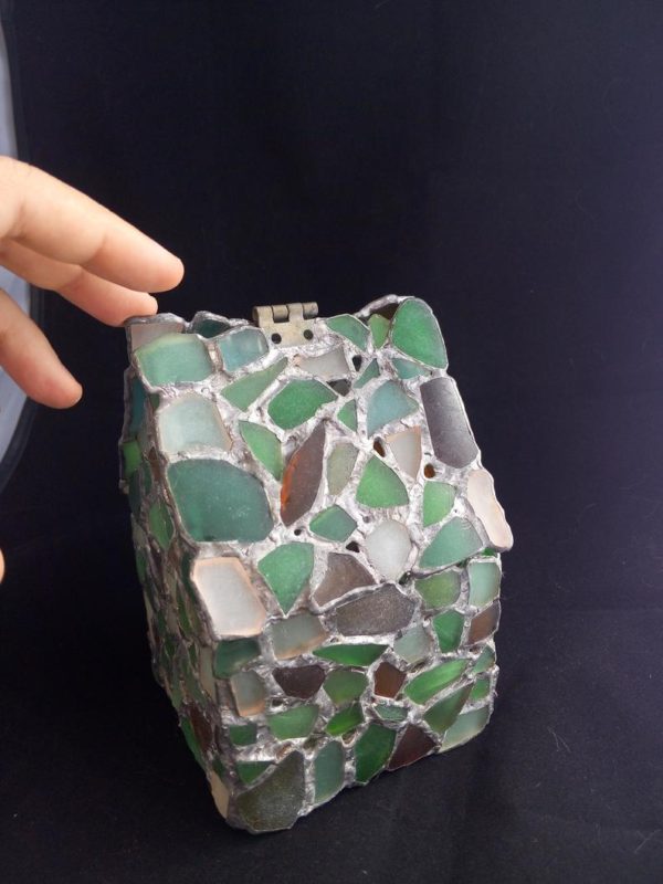 Gingerbread house jewelry box / candle holder - sea stained glass mosaic - Image 7