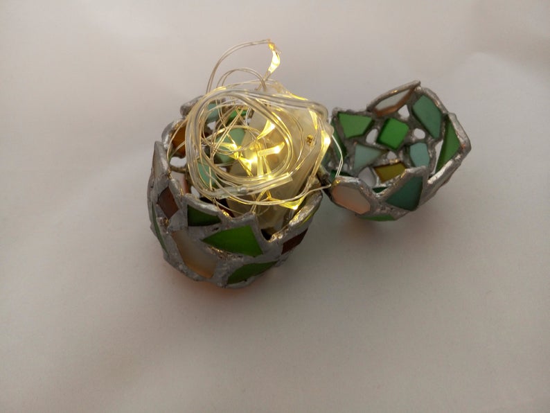 Small easter egg jewelry box, sea stained glass OOAK Faberge-style ring box, dragon egg, collectable - Image 7