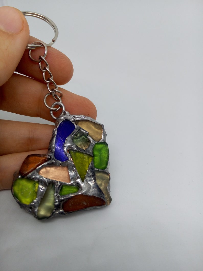 Heart keychain, two-sided sea stained glass inlaid mosaic, OOAK sea love souvenir, romantic pendant, bag charm - Image 9