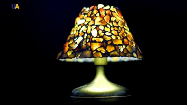 Stone Tiffany OOAK art lamp, amber-coloured quartz, exclusive house decor, unique prestigious gift