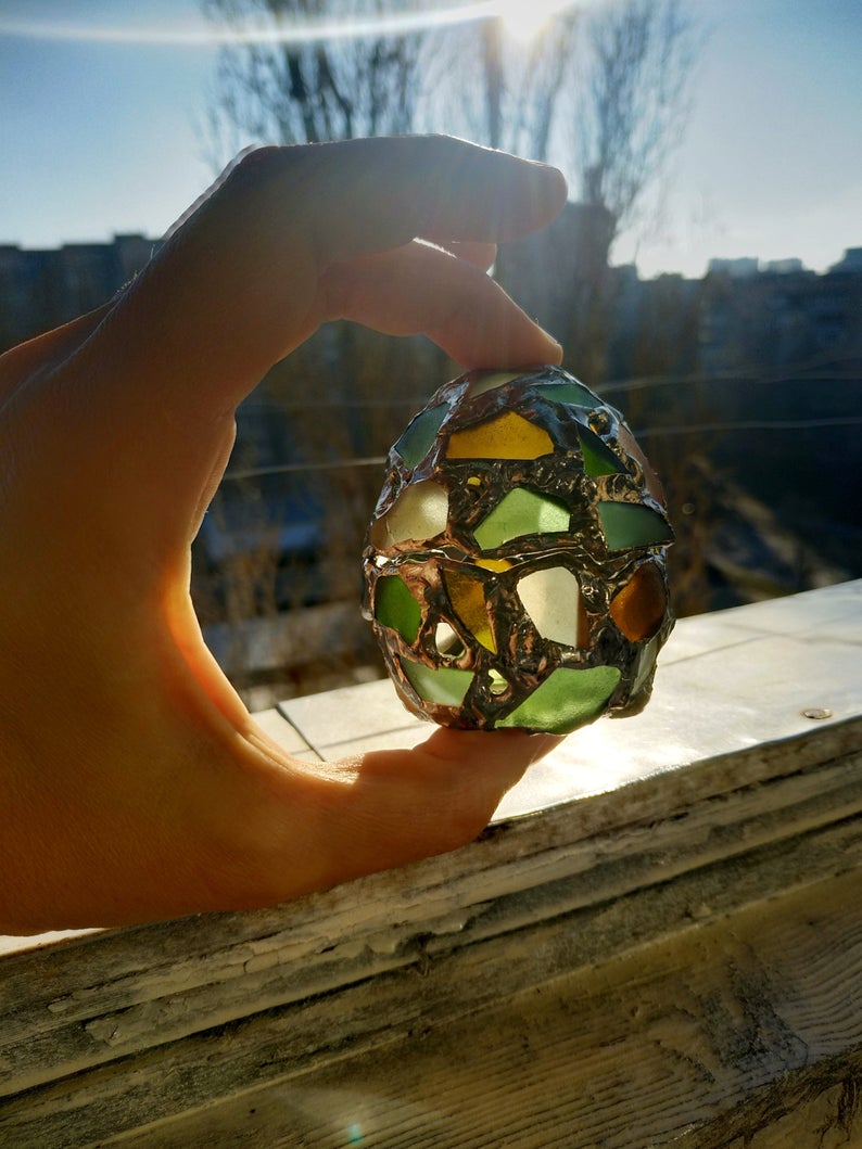 Small easter egg jewelry box, sea stained glass OOAK Faberge-style ring box, dragon egg, collectable - Image 10