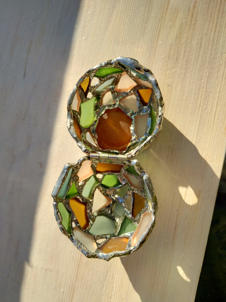 Small easter egg jewelry box, sea stained glass OOAK Faberge-style ring box, dragon egg, collectable - Image 4