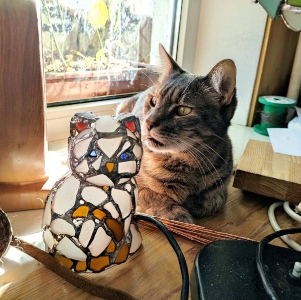 Cat small figurine night light, sea stained glass cute art home decor, wireless DIY night lamp - Image 25