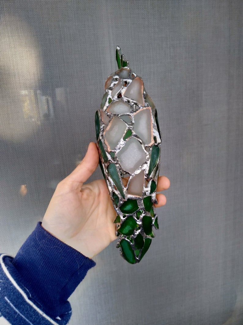 Parrot night light - sea stained glass table suncatcher, bird figurine, collectable statuette - Image 5