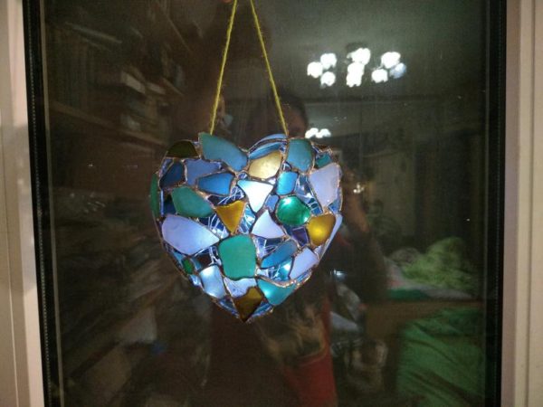 Sea stained glass heart night light, recycled art home decor - Image 5