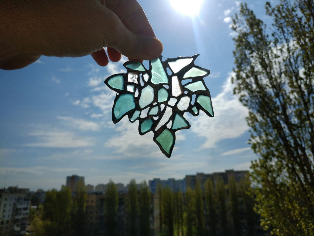 Sea glass maple leaf suncatcher, ornament, upcycled art window hanging, sea stained glass - Image 10