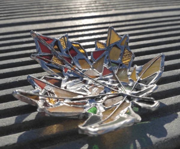 Stained glass maple leaf ring dish, mosaic upcycled art, sea stained glass - Image 4