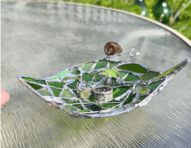 Stained glass green leaf + snail ring dish, bottle glass recycled art, cute trinket dish - Image 3