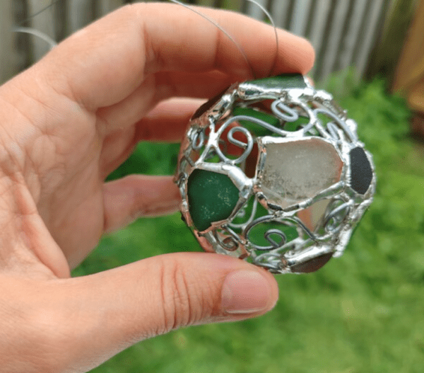 Sea glass openwork bauble, Christmas tree upcycled ornament - Image 8