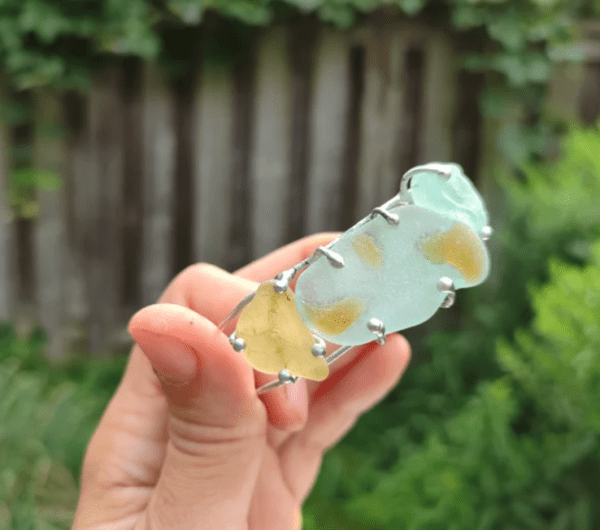 Blue-yellow sea glass cuff bracelet, unique bijoux art jewelry, adjustable - Image 7