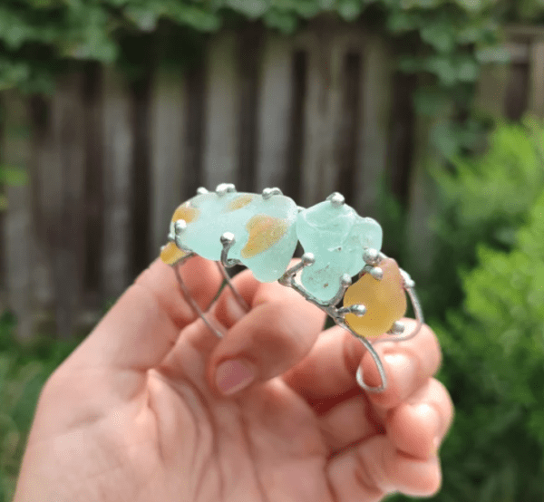 Blue-yellow sea glass cuff bracelet, unique bijoux art jewelry, adjustable - Image 2