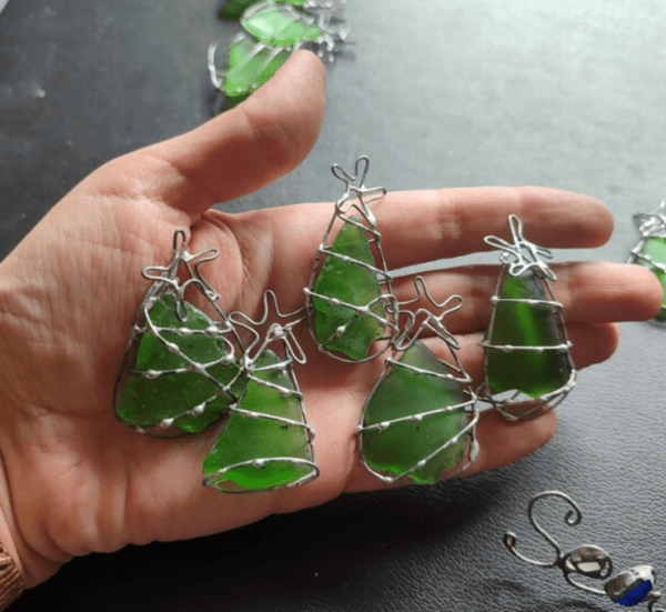 Sea glass Christmas tree jewelry, necklace or keychain or ornament, chunky statement green art pendant or brooch - Image 6