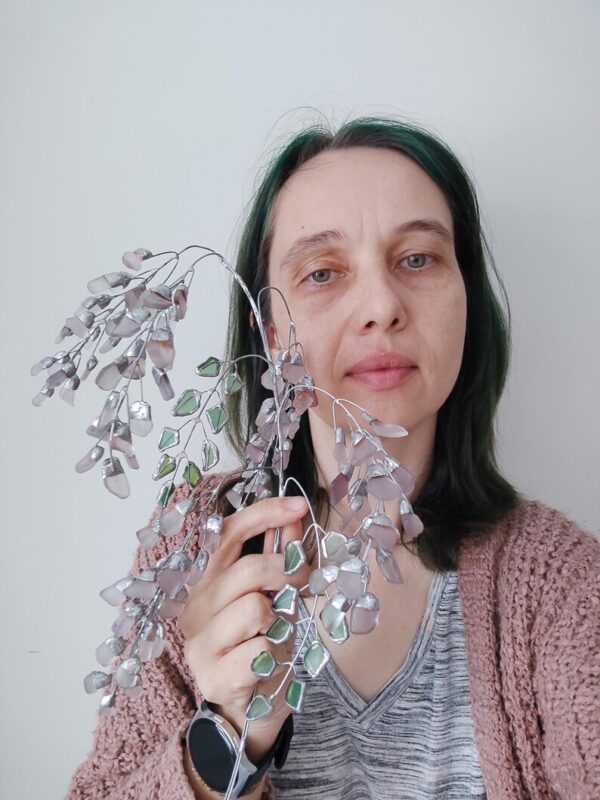 Sea glass wisteria twig, light violet blossom branch art, artificial glass flowers - Image 8