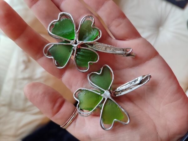 Shamrock clover sea glass brooch or necklace, four or three leaf clover statement jewelry, wearable art - Image 4