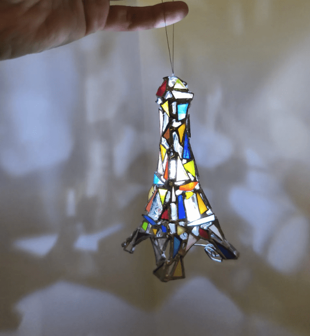 Stained glass Eiffel Tower, 3D suncatcher, Christmas tree ornament - Image 7