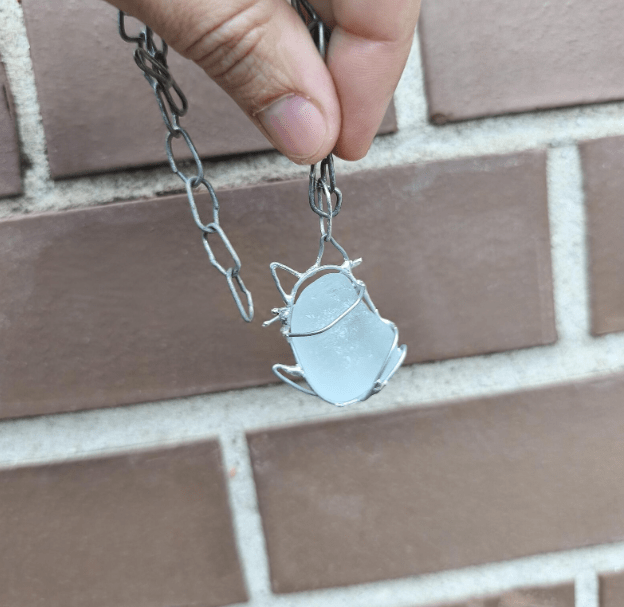 Sea glass cat jewelry, necklace, chunky statement art pendant - Image 2