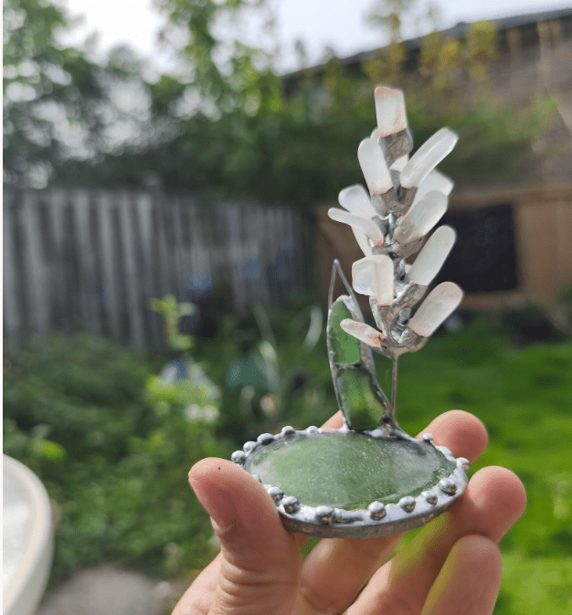 Sea glass miniature hyacinth flower, stained glass flower composition ring dish, botanical art decor - Image 9