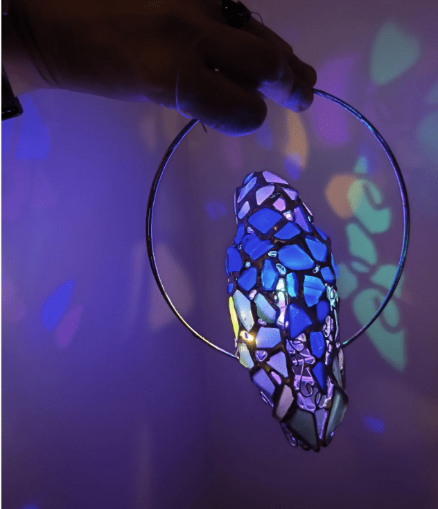 Sea glass parrot hanging figurine night light, cute art home decor, suncatcher, wireless night lamp - Image 7