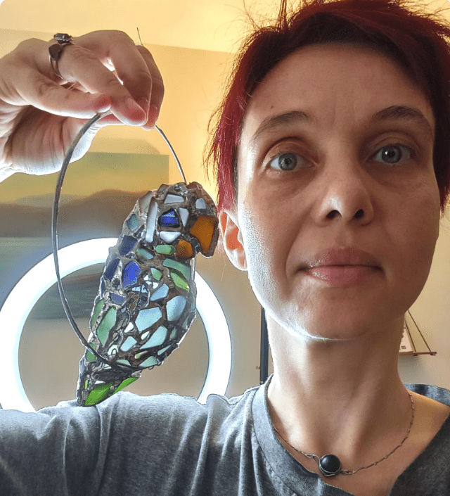 Sea glass parrot hanging figurine night light, cute art home decor, suncatcher, wireless night lamp - Image 5